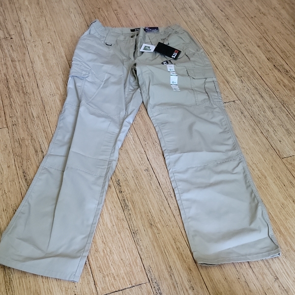 5.11 Tactical Womens Light Tan Cargo Pants - Picture 1 of 8